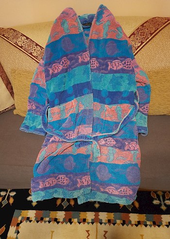 SAĞLAM BANYO BORNOZ
BOY:110 CM
KOLTUK ALTI GEN:61 CM.
BEDEN:M/L - Görsel 6