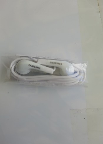 SIFIR SAMSUNG EHS64AVFWE 3.5 mm MİKROFONLU KABLOLU KULAKLIK. - Görsel 3