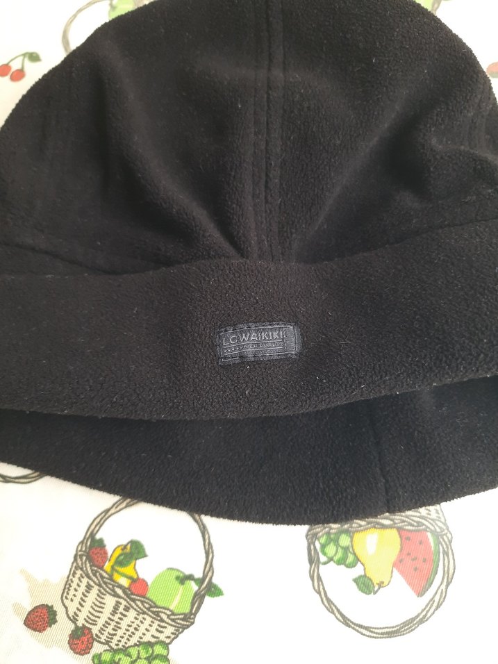 AZ KULLANILMIŞ LCW SİYAH BERE - Görsel 3