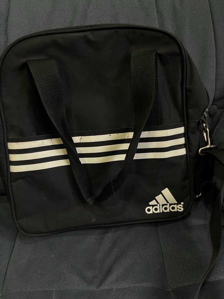 Adidas Siyah Spor Çantası - Görsel 2