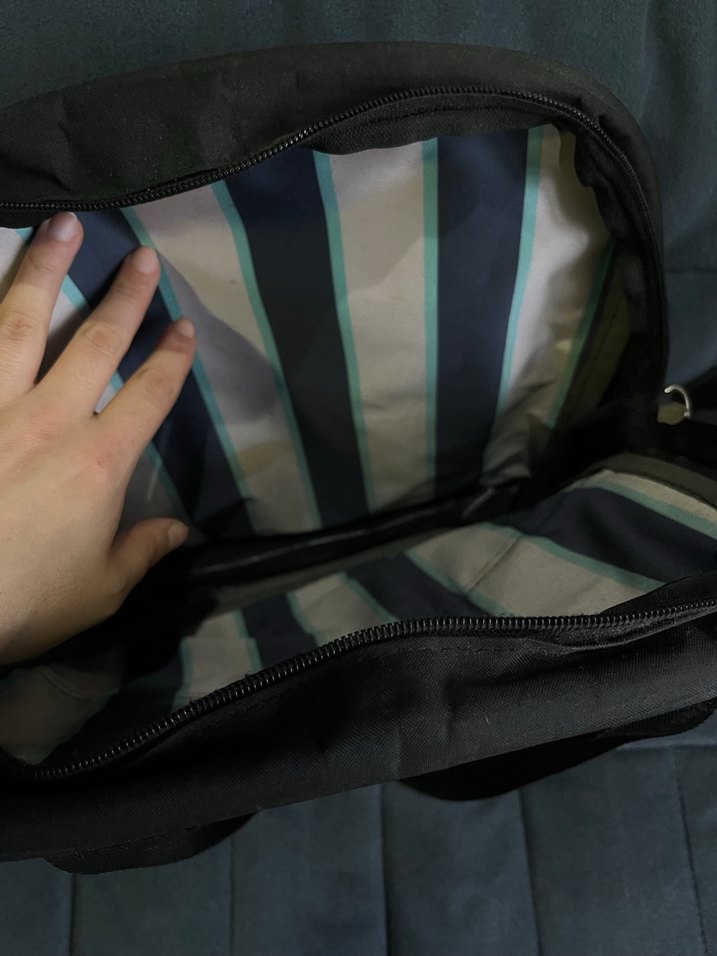 Adidas Siyah Spor Çantası - Görsel 5