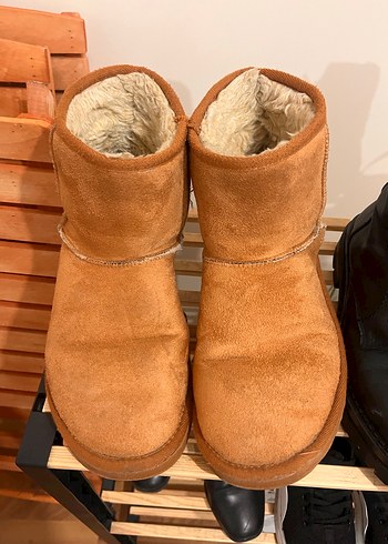 UGG Kahverengi Kürklü Kadın Bot - Görsel 3