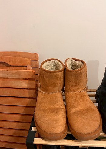 UGG Kahverengi Kürklü Kadın Bot - Görsel 4
