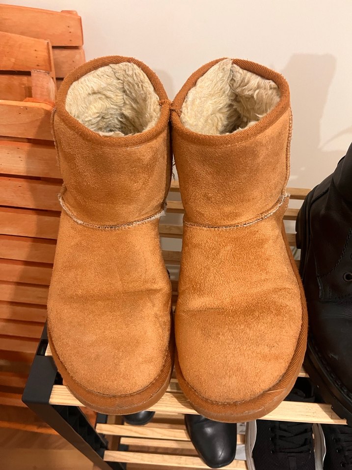 UGG Kahverengi Kürklü Kadın Bot - Görsel 3