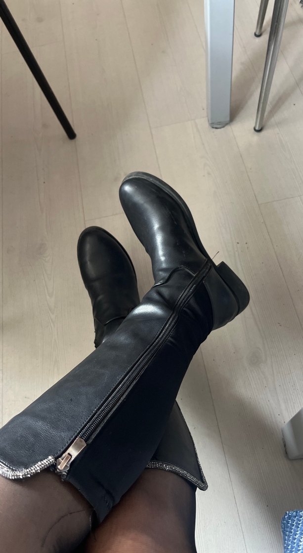 Siyah Deri Dizüstü Topuklu Bot - Görsel 2