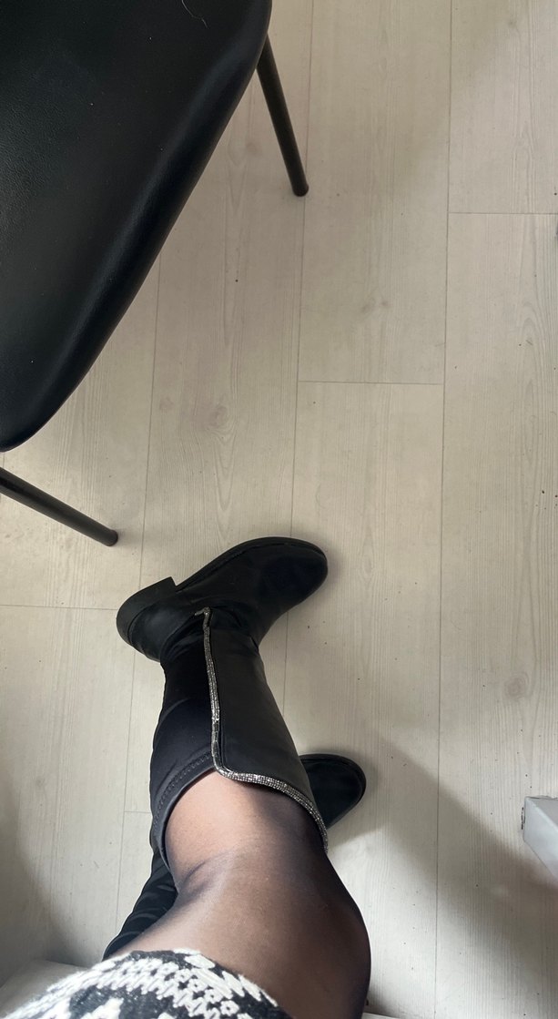 Siyah Deri Dizüstü Topuklu Bot - Görsel 4