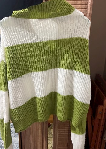 Yeşil Beyaz Örgü Kadın Kazak - Görsel 2