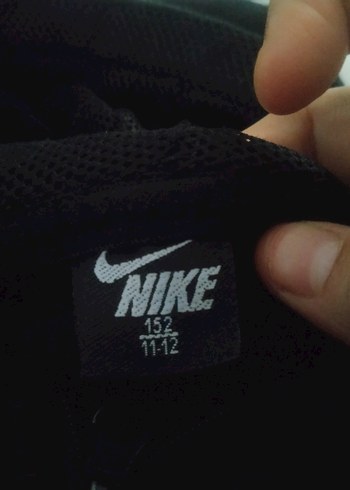Nike Siyah Baskili erkek çocuk sweatshirt fermuarli