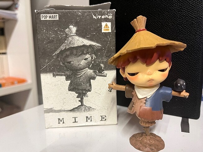  Beden Pop Mart Hirono Guardian Mime