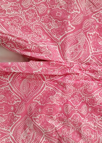 pembe bermuda - Görsel 2