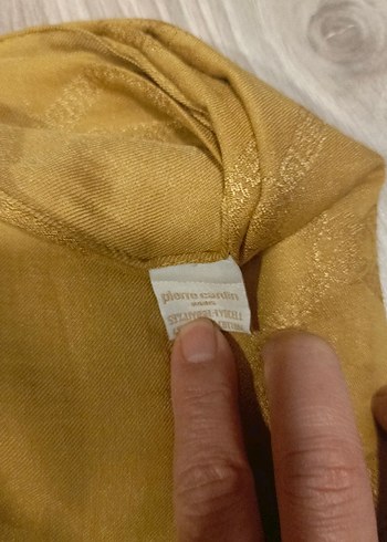 Altın Renkli Kadın Şal, 1 kez takıldı - Görsel 3