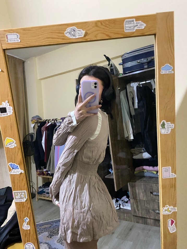 Bej Midi Uzun Kollu V Yaka Salaş Elbise - Görsel 2