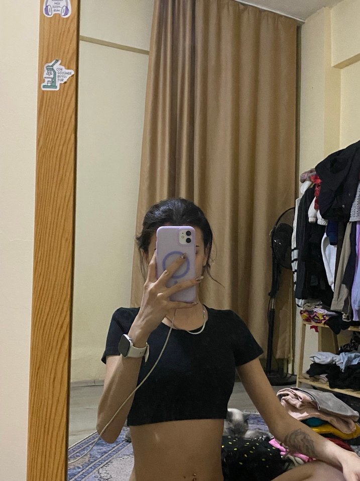 Trendyol Kadın Siyah Mini crop - Görsel 4