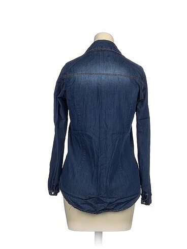 38 Beden PreLoved Gömlek %70 İndirimli.
