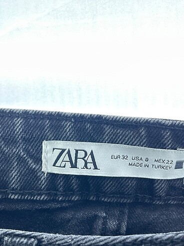 32 Beden çeşitli Renk Zara Jean / Kot %70 İndirimli.