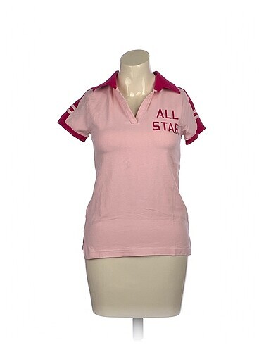 Converse T-shirt %70 İndirimli.