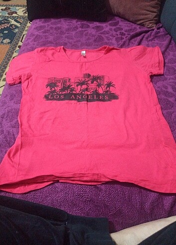 Kırmızı tişört  - Görsel 4