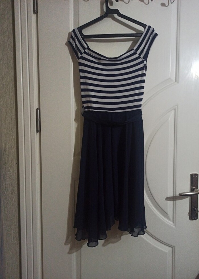 Çok güzel ve şık elbise - Görsel 5