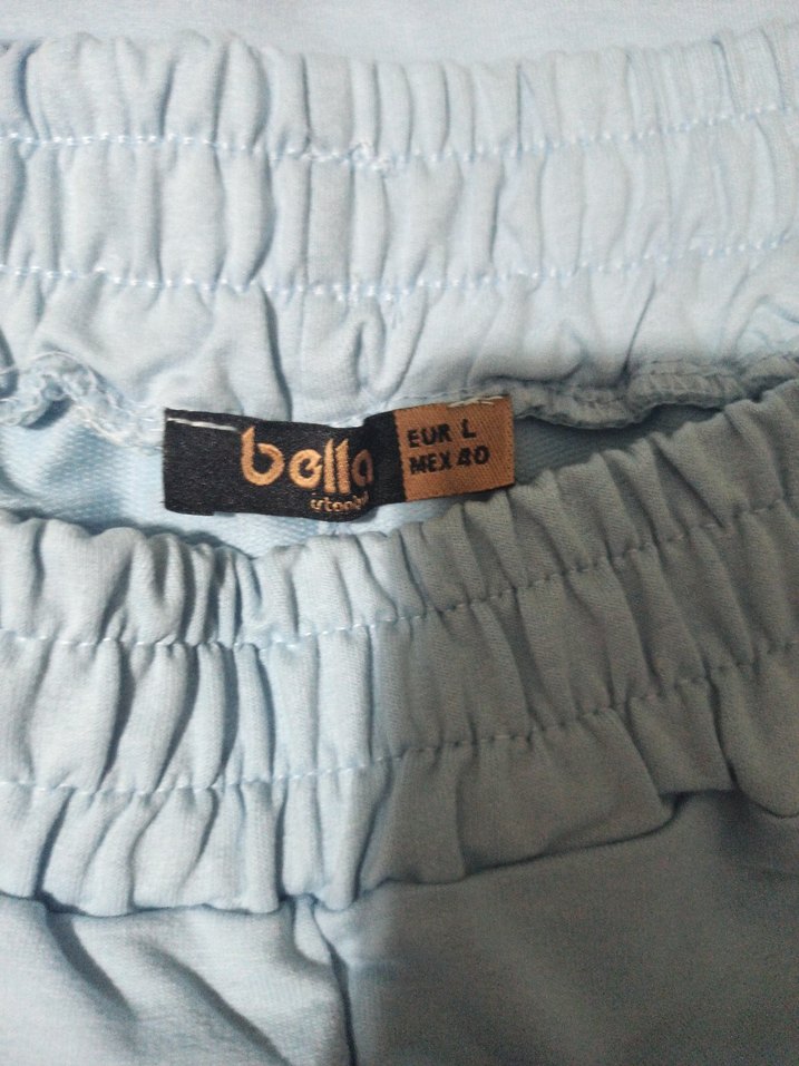 Bebe mavisi mini  şortlu rahat kesim - Görsel 3