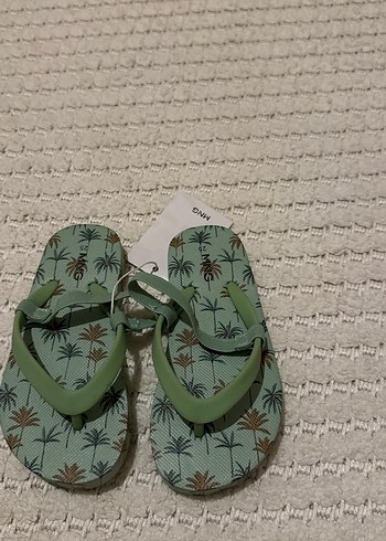Yeşil Baskılı Erkek Çocuk Sandalet
