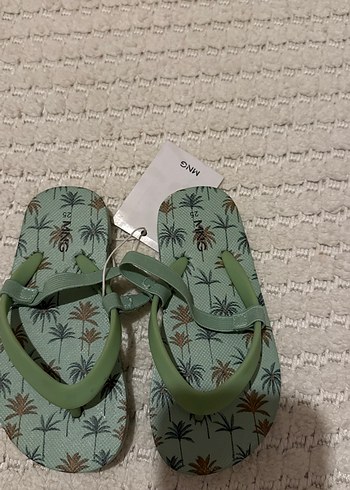Mango Yeşil Baskılı Erkek Çocuk Sandalet
