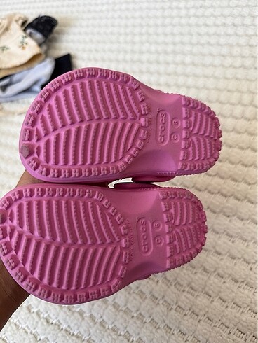 22 Beden Crocs