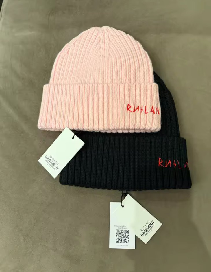 Ruslan Baginskiy Kadın Bere - Görsel 2