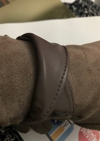 Kahverengi Süet Kadın Eldiveni - Görsel 3