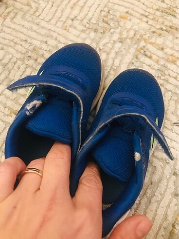 25 Beden mavi Renk Adidas orjinal