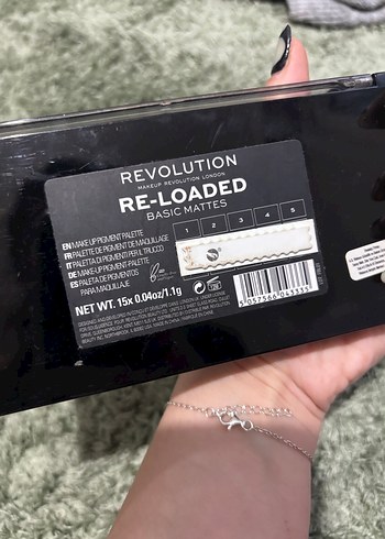 revolution  Göz Farı Paleti - Görsel 3