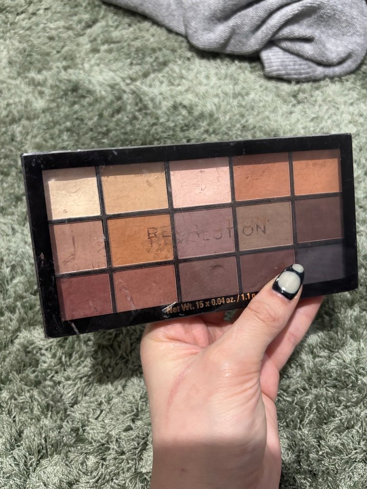 revolution  Göz Farı Paleti - Görsel 2