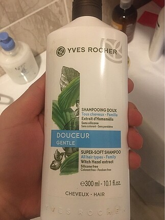 Yves rocher şapmuan hiç kullanılmadı. Yumuşatıcı ve bakım özelli