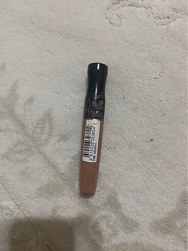Rimmel London Mat ????