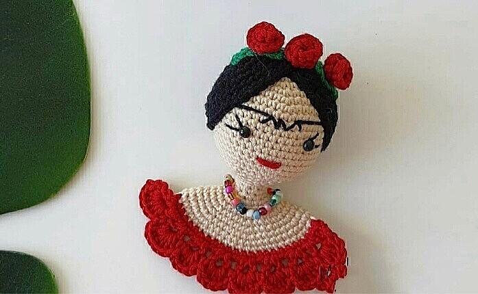 Amigurumi frida anahtarlık