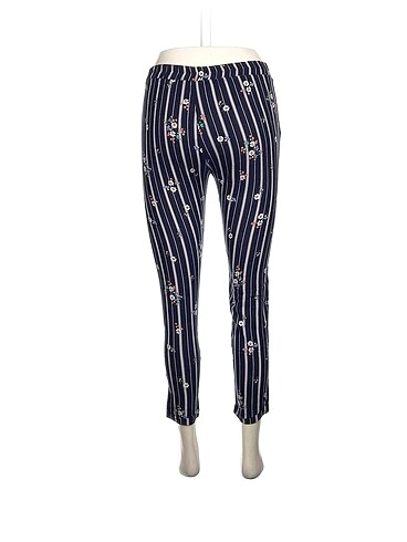 34 Beden PreLoved Kumaş Pantolon %70 İndirimli.