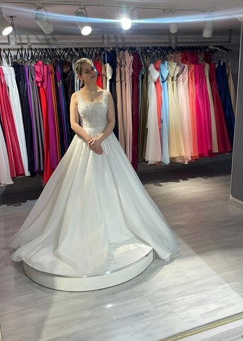 Modern Klasik Beyaz A Kesim Gelinlik - Görsel 3