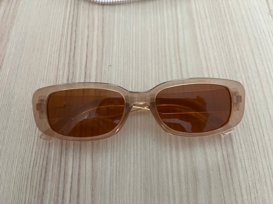 Bej Transparan Kadın Güneş Gözlüğü - Görsel 2