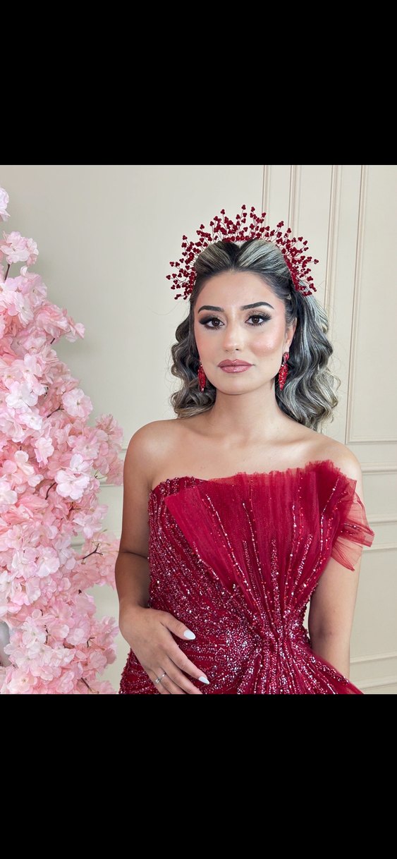 Pullu kırmızı Bohem Tarz Taç - Görsel 2