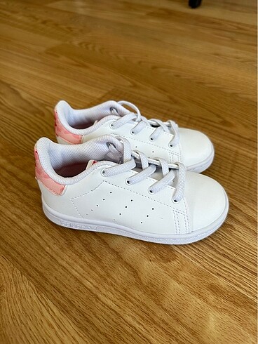 Adidas Kız çocuk stan smith