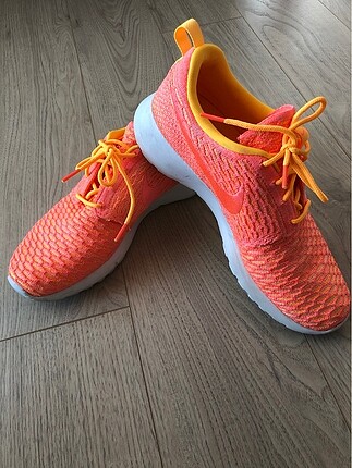 Nike örgü model spor ayakkabı