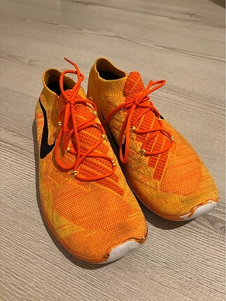 Nike flyknit antrenman ayakkabısı