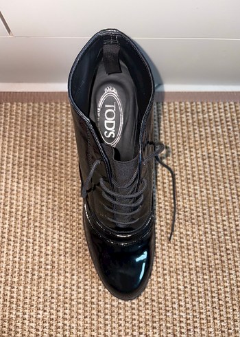 Tod's Siyah Parlak Platform Topuklu Kadın Ayakkabi