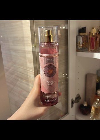 Bath & Body Works Book Loft Kadın Parfümü 236ml - Görsel 4