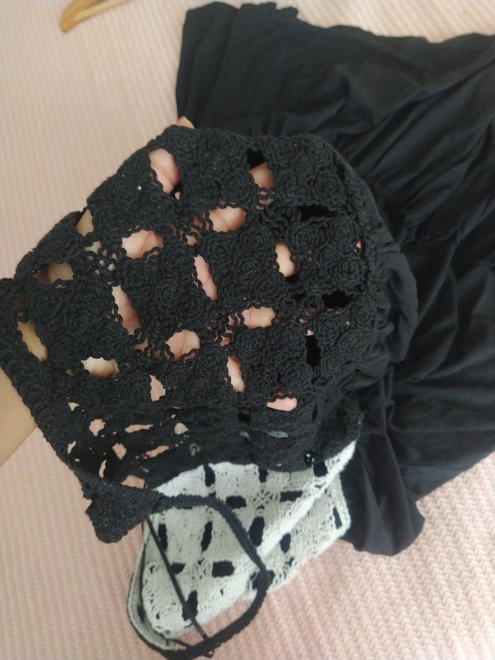 Dantel Detaylı Siyah Bohem Örme Elbise - Görsel 4