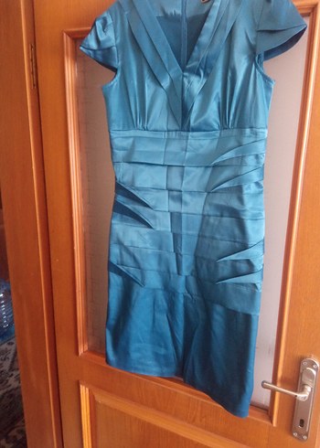 Diğer Mavi V Yaka Pilili Midi Elbise