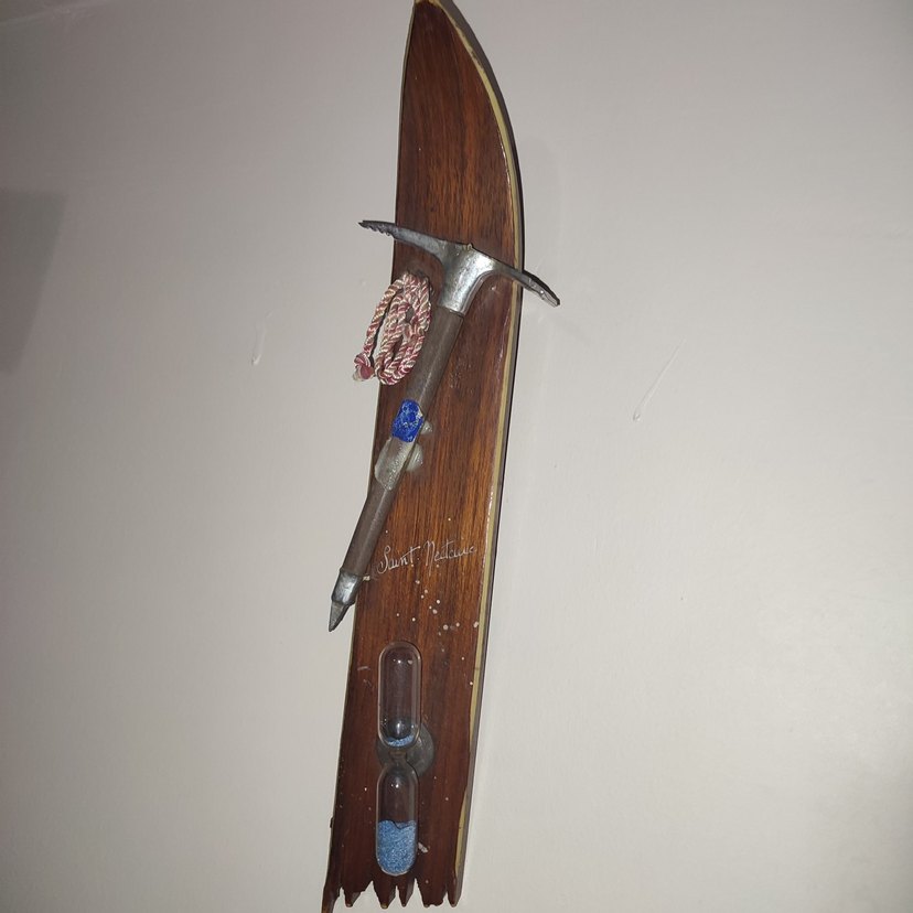 Saint Nectaire kum saatli duvar süsü - Görsel 2