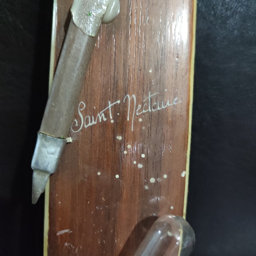 Saint Nectaire kum saatli duvar süsü - Görsel 5