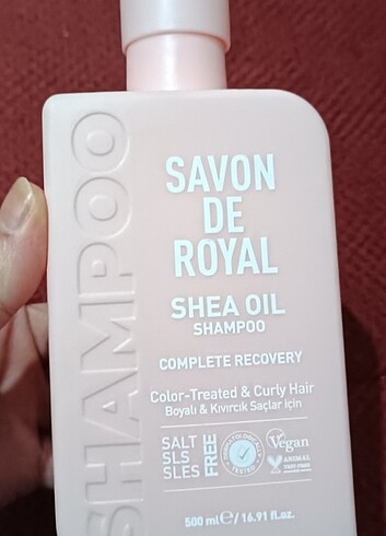 Savon De Royal Shea Oil Shampoo 