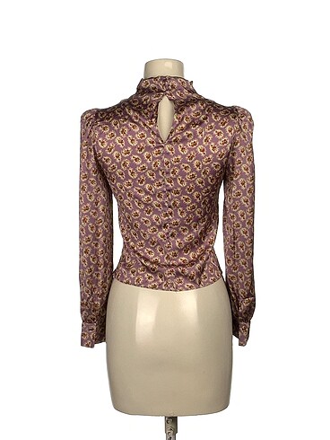 xs Beden Zara Bluz %70 İndirimli.