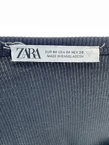 m Beden siyah Renk Zara T-shirt %70 İndirimli.